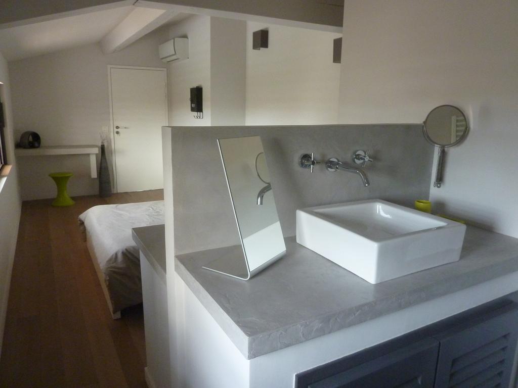 Le Carre Des Vignes Hotell Six-Fours-les-Plages Rom bilde